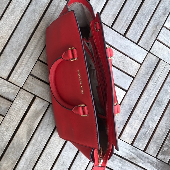 Michel Kors Red Leather Large Selma Satchel - Picture 3 of 7